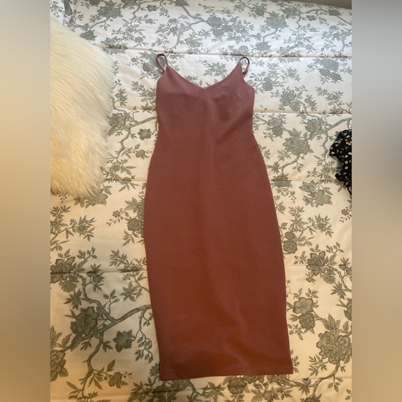Mauve Dress - Picture 1 of 2